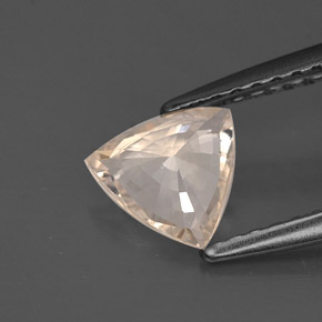 Saphir orange naturelle trillion, 0,69 ct, VVS