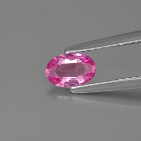 Saphir rose naturelle coupe ovale, 0,46 ct, VVS