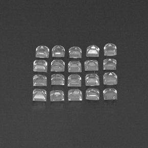 Achetez naturel ct blanc saphir gems, carré, en provenance madagascar chez gemselect. en stock, livraison internationale!