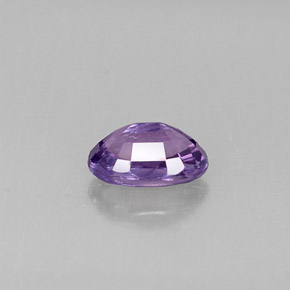 Saphir violet naturelle coupe ovale, 0,63 ct, VVS