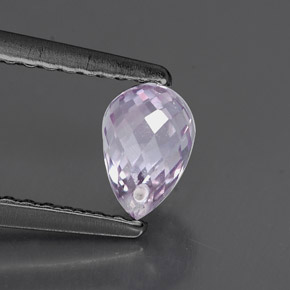 Saphir violet naturelle briolette, 0,85 ct, VS