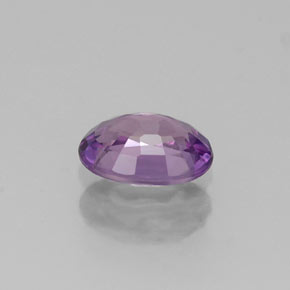 Saphir violet naturelle coupe ovale, 0,61 ct, VS