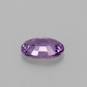 Saphir violet naturelle coupe ovale, 0,52 ct, VVS