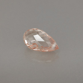 Saphir jaune naturelle briolette, 0,89 ct, VVS