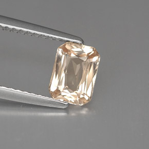 Saphir orange naturelle taille émeraude, 1,20 ct, VVS