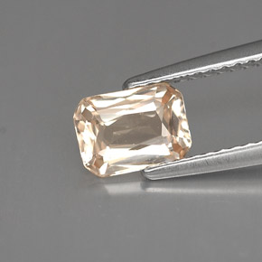 Saphir orange naturelle taille émeraude, 1,20 ct, VVS