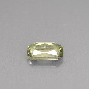 Saphir vert naturelle taille émeraude, 1,03 ct, VVS