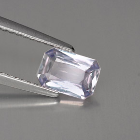 Saphir violet naturelle taille émeraude, 0,89 ct, VVS-VS