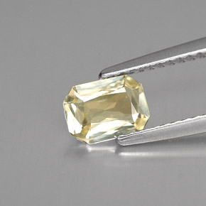 Saphir jaune naturelle taille émeraude, 0,77 ct, VVS