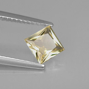 Saphir jaune naturelle carré, 0,82 ct, VVS