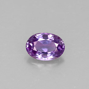 Saphir violet naturelle coupe ovale, 0,57 ct, VVS