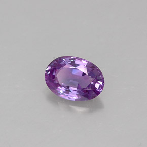 Saphir violet naturelle coupe ovale, 0,57 ct, VVS