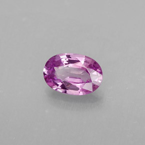 Saphir pourpre naturelle coupe ovale, 0,57 ct, VVS-VS