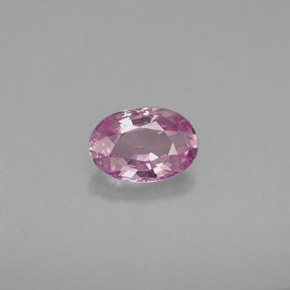 Saphir violet naturelle coupe ovale, 0,63 ct, VVS