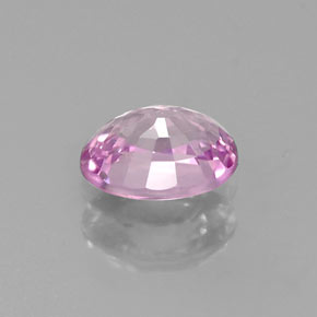 Saphir violet naturelle coupe ovale, 0,66 ct, VVS