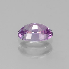 Saphir violet naturelle coupe ovale, 0,61 ct, VVS-VS