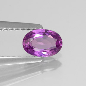 Saphir violet naturelle coupe ovale, 0,56 ct, VVS