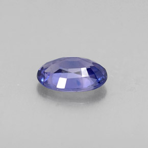 Saphir violet naturelle coupe ovale, 0,53 ct, VS