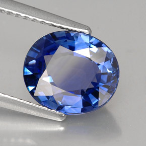 Saphir bleue naturelle coupe ovale, 2,79 ct, IF