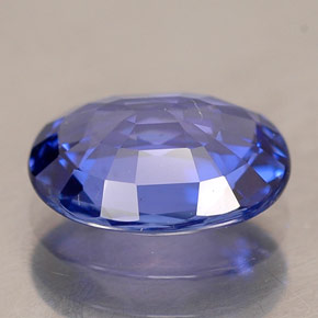 Saphir bleue naturelle coupe ovale, 2,30 ct, IF