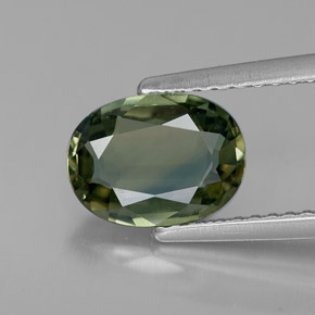 Saphir vert naturelle coupe ovale, 1,69 ct, VVS