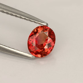 Saphir orange naturelle coupe ovale, 0,64 ct, VVS-VS