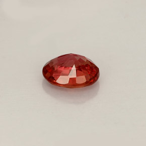 Saphir orange naturelle coupe ovale, 0,64 ct, VVS-VS