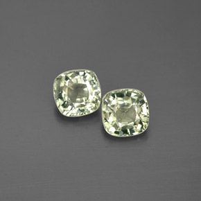 Achetez naturel ct vert saphir gems, coupe coussin, en provenance tanzanie (songea) chez gemselect. en stock, livraison internationale!