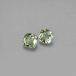 Achetez naturel ct vert saphir gems, coupe coussin, en provenance tanzanie (songea) chez gemselect. en stock, livraison internationale!
