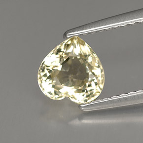 Saphir jaune naturelle forme de coeur, 1,53 ct, VVS-VS