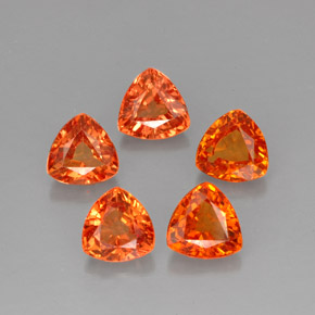 Achetez naturel ct orange saphir gems, trillion, en provenance tanzanie (songea) chez gemselect. en stock, livraison internationale!