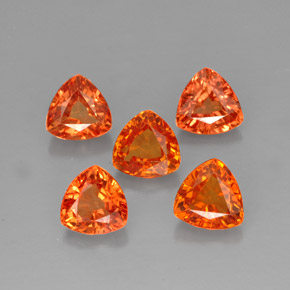 Achetez naturel ct orange saphir gems, trillion, en provenance tanzanie (songea) chez gemselect. en stock, livraison internationale!