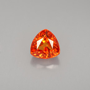 Saphir orange naturelle trillion, 0,97 ct, VS