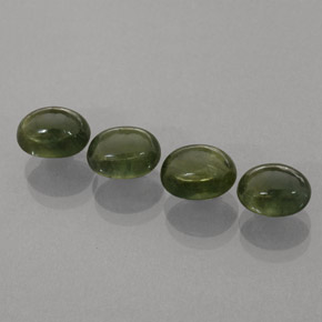 Achetez naturel ct vert saphir gems, transparent, en provenance thaïlande chez gemselect. en stock, livraison internationale!