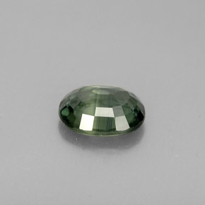 Saphir vert naturelle coupe ovale, 0,76 ct, VS