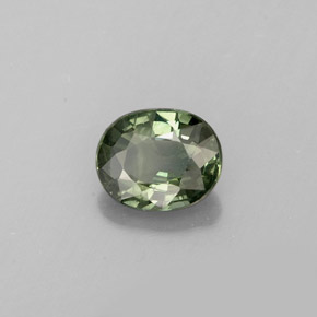 Saphir vert naturelle coupe ovale, 0,69 ct, VS