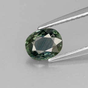 Saphir vert naturelle coupe ovale, 0,78 ct, VS