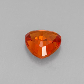 Saphir orange naturelle trillion, 0,78 ct, VVS-VS