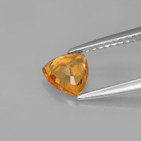 Saphir orange naturelle trillion, 0,88 ct, VS