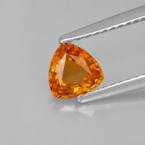 Saphir orange naturelle trillion, 0,77 ct, VVS-VS