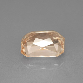 Saphir orange naturelle taille émeraude, 2,13 ct, VVS