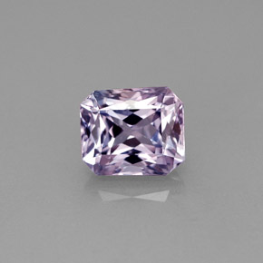 Saphir violet naturelle taille émeraude, 1,86 ct, VVS