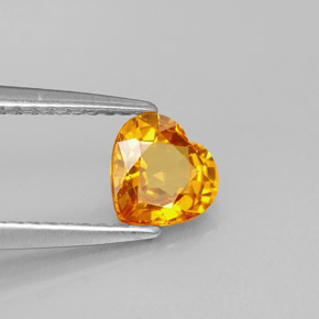 Saphir orange naturelle forme de coeur, 0,95 ct, VVS