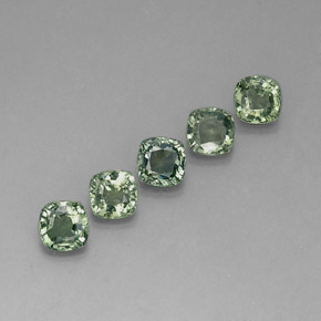 Achetez naturel ct vert saphir gems, coupe coussin, en provenance tanzanie (songea) chez gemselect. en stock, livraison internationale!
