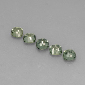 Achetez naturel ct vert saphir gems, coupe coussin, en provenance tanzanie (songea) chez gemselect. en stock, livraison internationale!