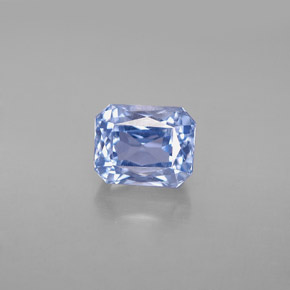 Saphir bleue naturelle taille émeraude, 2,38 ct, VS