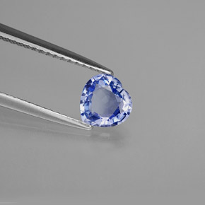 Saphir bleue naturelle forme de coeur, 0,78 ct, VVS-VS
