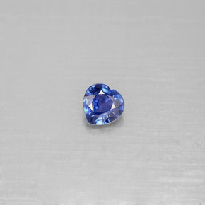 Saphir bleue naturelle forme de coeur, 0,37 ct, VS