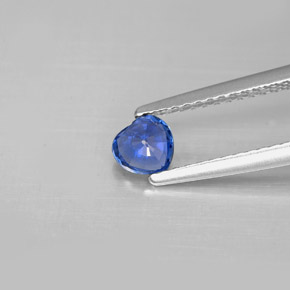 Saphir bleue naturelle forme de coeur, 0,43 ct, VS
