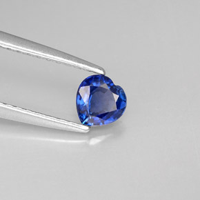 Saphir bleue naturelle forme de coeur, 0,38 ct, VS